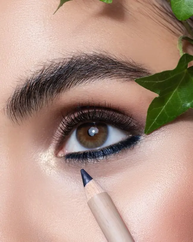 Green Couture Smooth Eye Liner 25 - Deep Sea